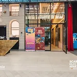 Scarletz Klcc Apartments By Soulasia